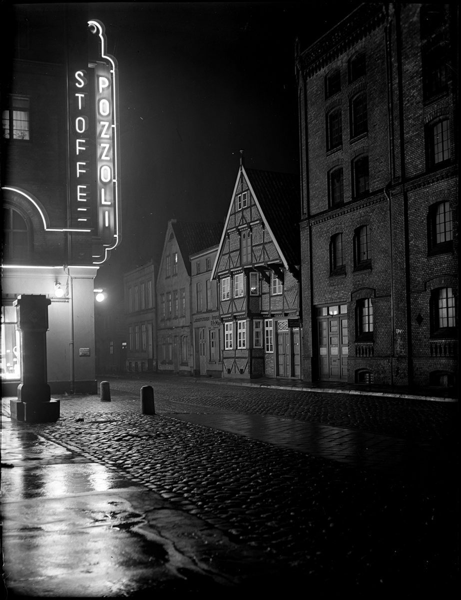 Archivbild_leere Straßen in Harburg