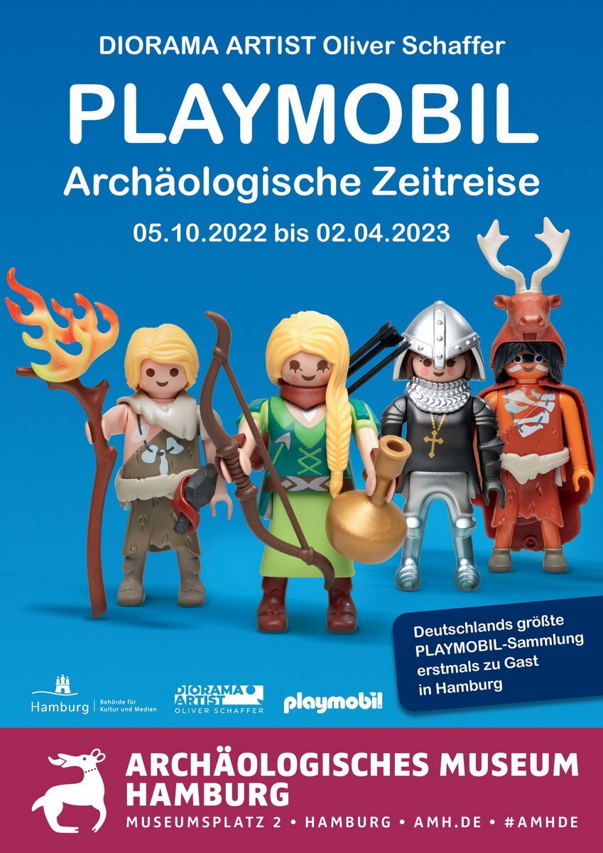Ausstellungsplakat PLAYMOBIL – Archäologische Zeitreise, 05.10.2022 bis 02.04.2023, kostenloser Eintritt für Kinder und Jugendliche bis 17 jahre