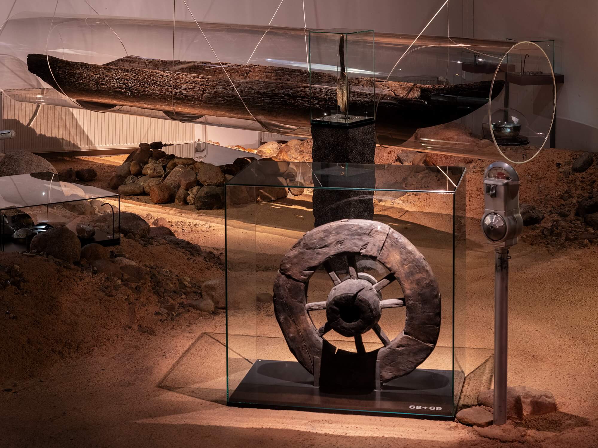 Ein Einblick in die Ausstellung "Abenteuer Archäologie" im Archäologischen Mueum Hamburg