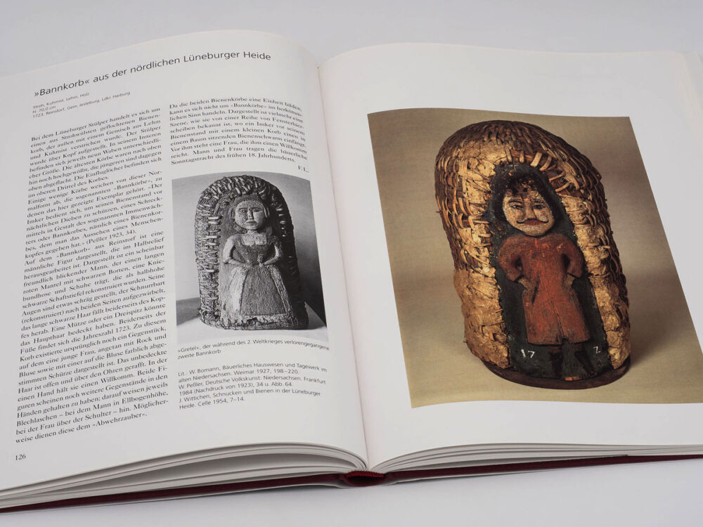 Einblick ins Buch Verborgene Schätze in den Sammlungen, Vorstellung eines Bannkorbes mit Foto