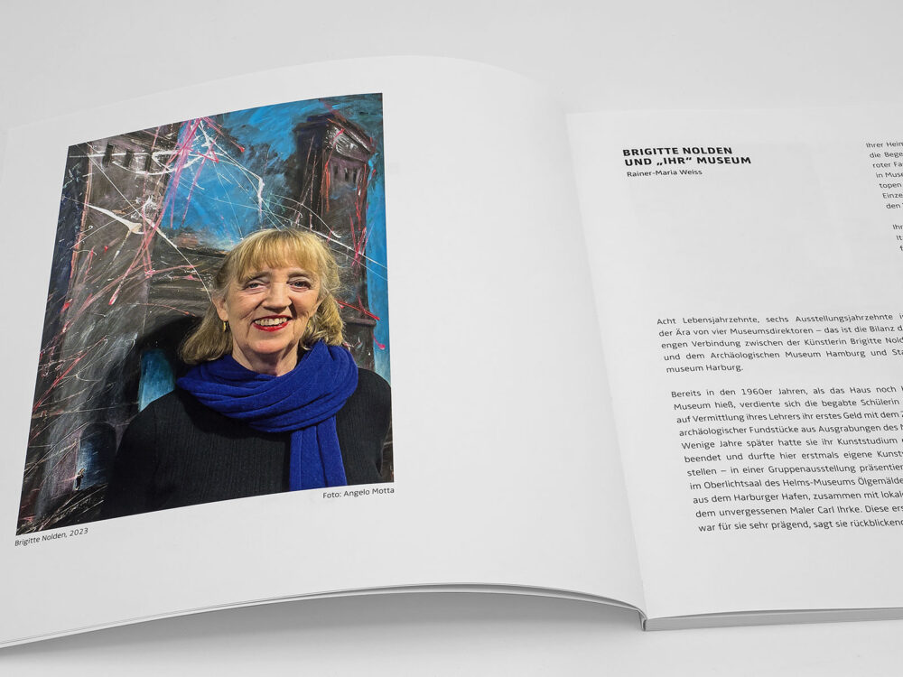Einblick in den Katalog zur Ausstellung Parallele Welten von Brigitte Nolden